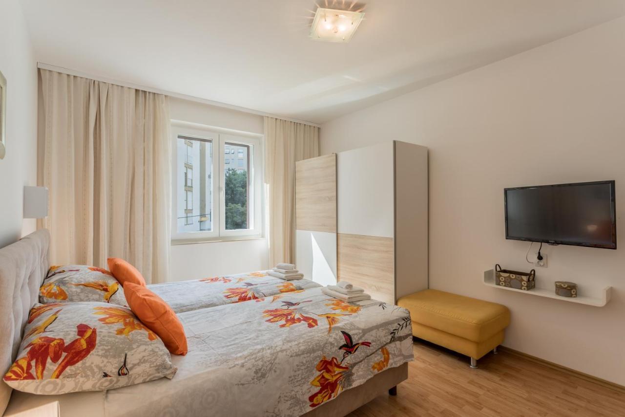 Garden Apartment Dina With Free Parking 스플리트 외부 사진