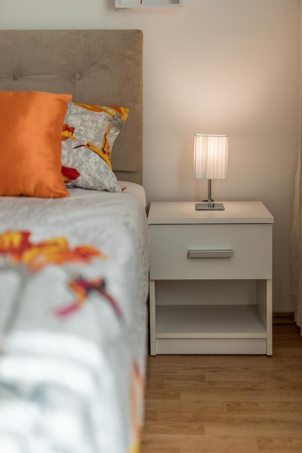 Garden Apartment Dina With Free Parking 스플리트 외부 사진