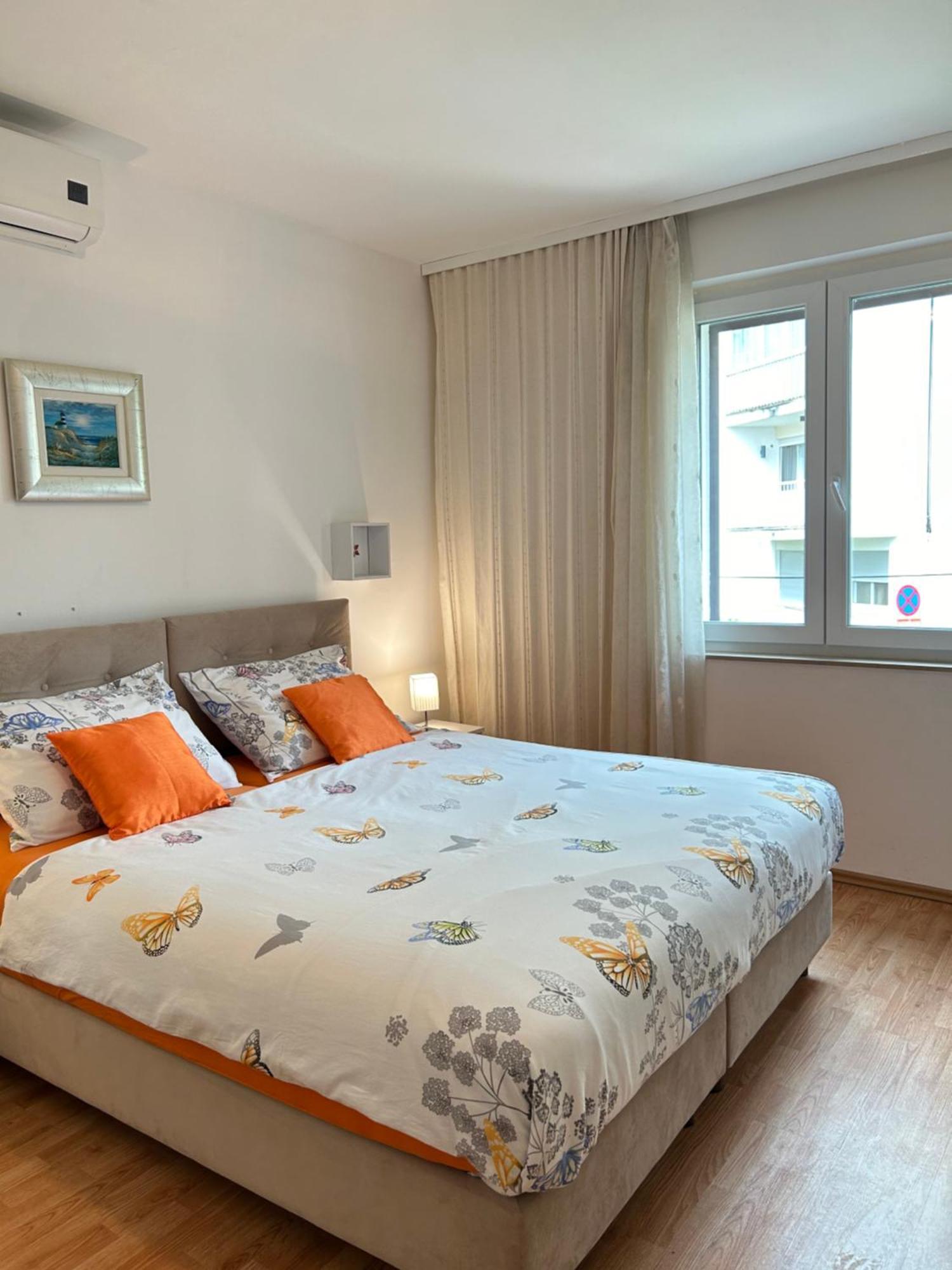 Garden Apartment Dina With Free Parking 스플리트 외부 사진
